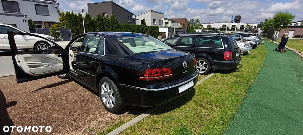 Volkswagen Phaeton - 6