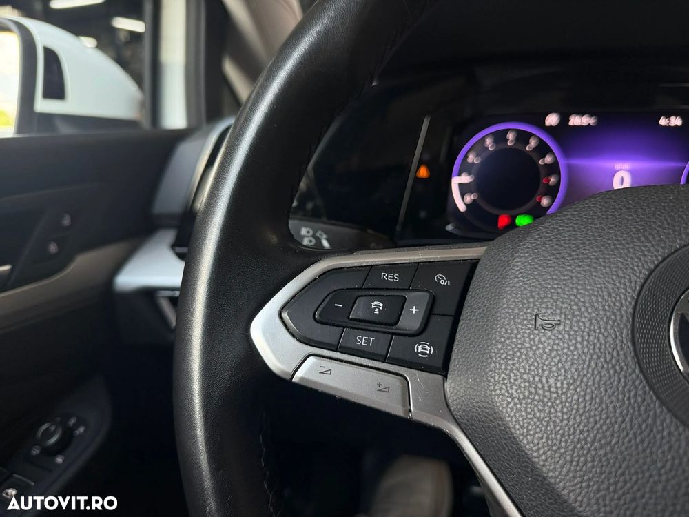 Volkswagen Golf 1.5 eTSI ACT DSG MHEV Style - 19