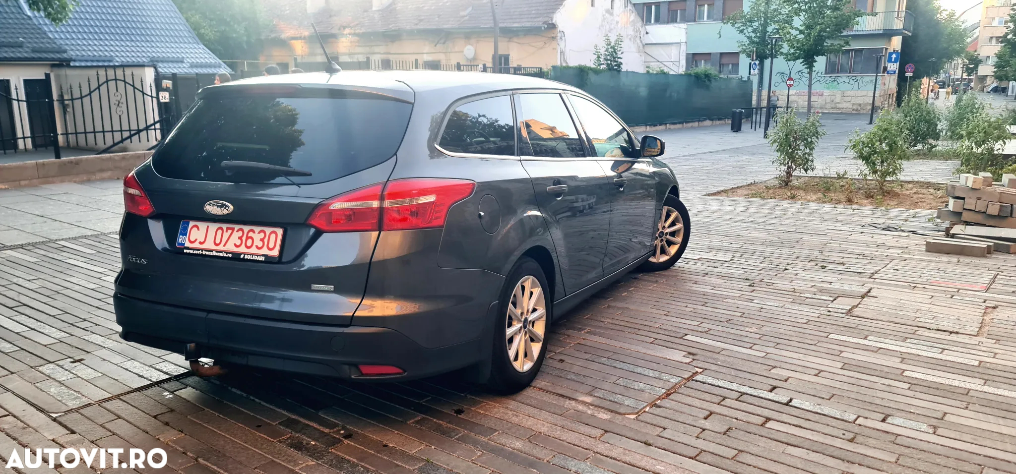 Ford Focus 1.0 EcoBoost Titanium - 6