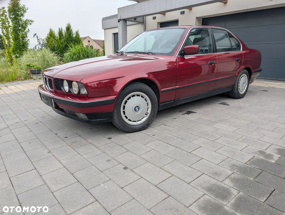 BMW Seria 5 520i - 2