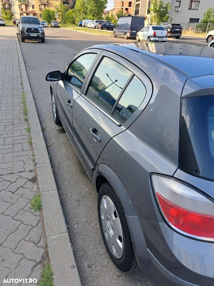 Opel Astra - 4