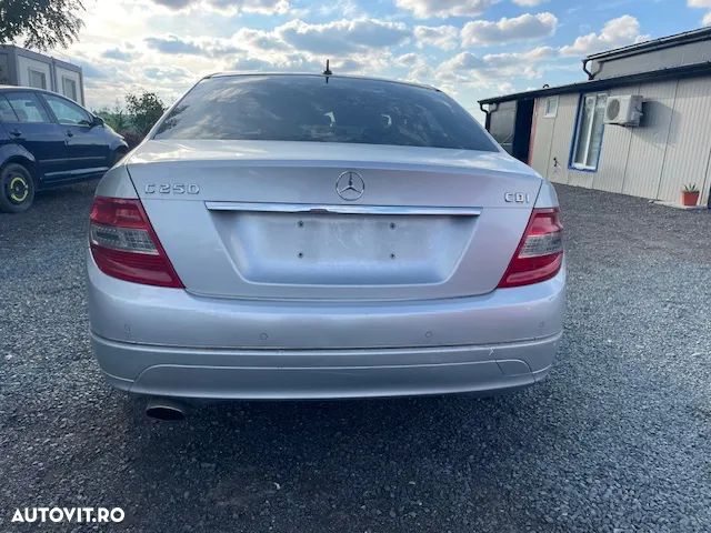 Dezmembrez Mercedes C class W 204 250 cdi 651. 204 cp - 16