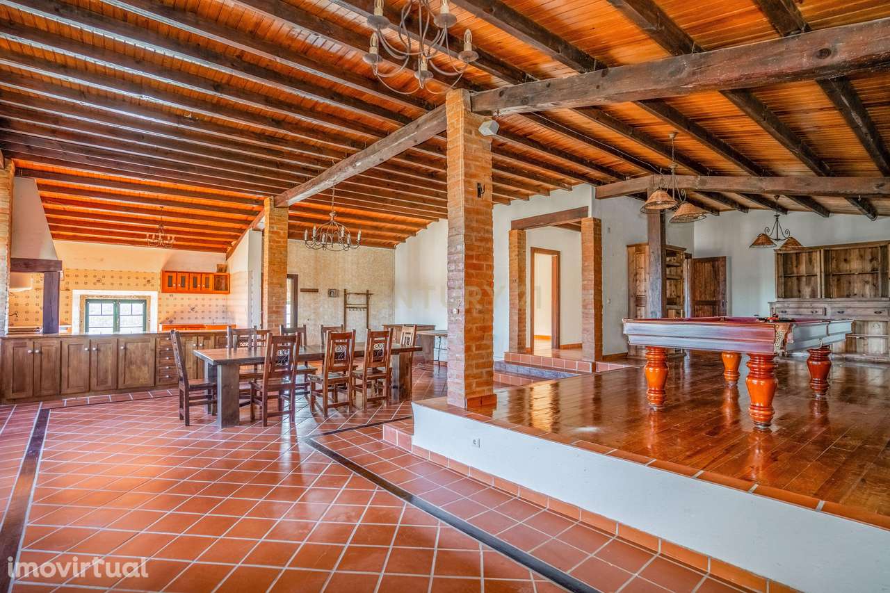 Casa de habitação com adega/armazém no Sanguinhal, Bombarral - Grande imagem: 4/41