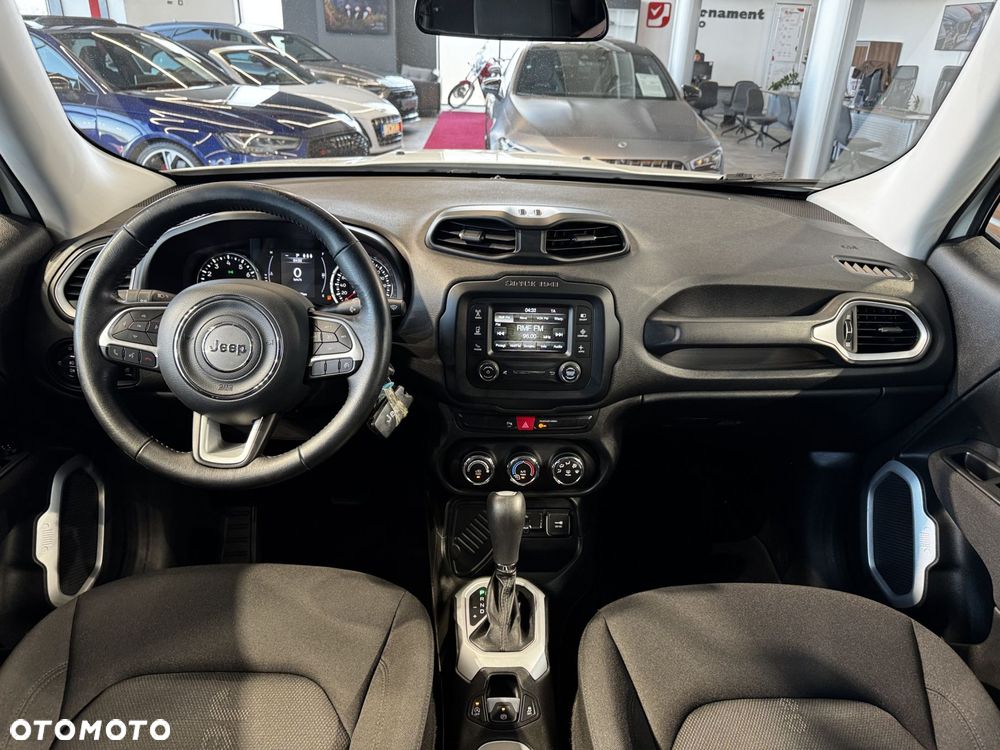 Jeep Renegade - 14