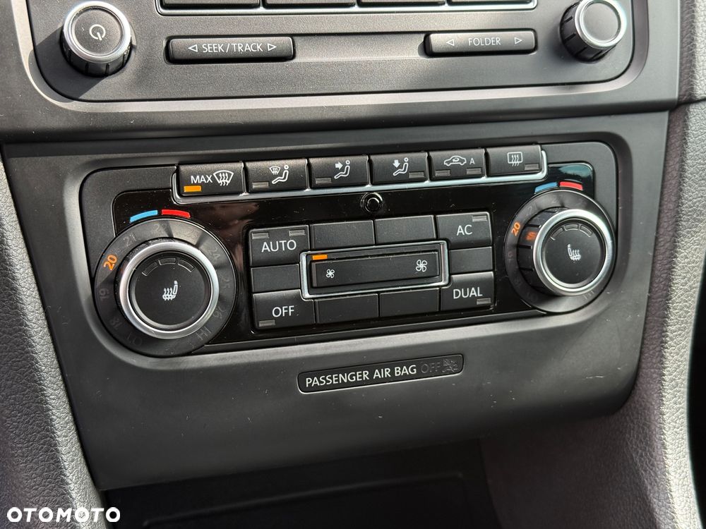 Volkswagen Golf 2.0 TDI Comfortline - 19