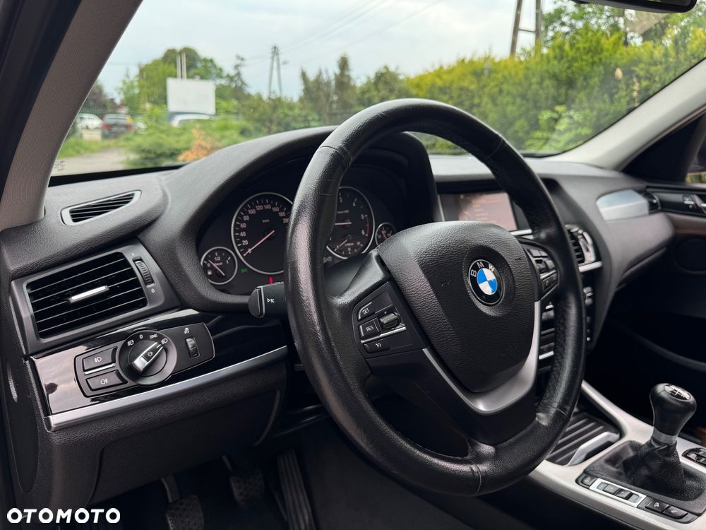 BMW X3 xDrive20d Advantage - 6