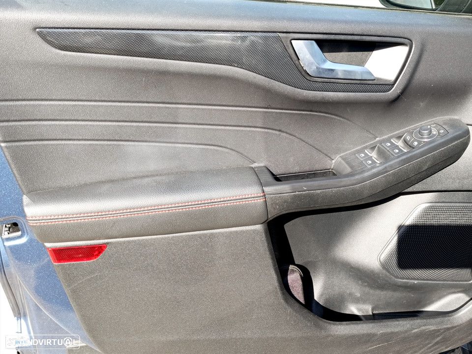 Ford Kuga 2.5 PHEV ST-Line - 12
