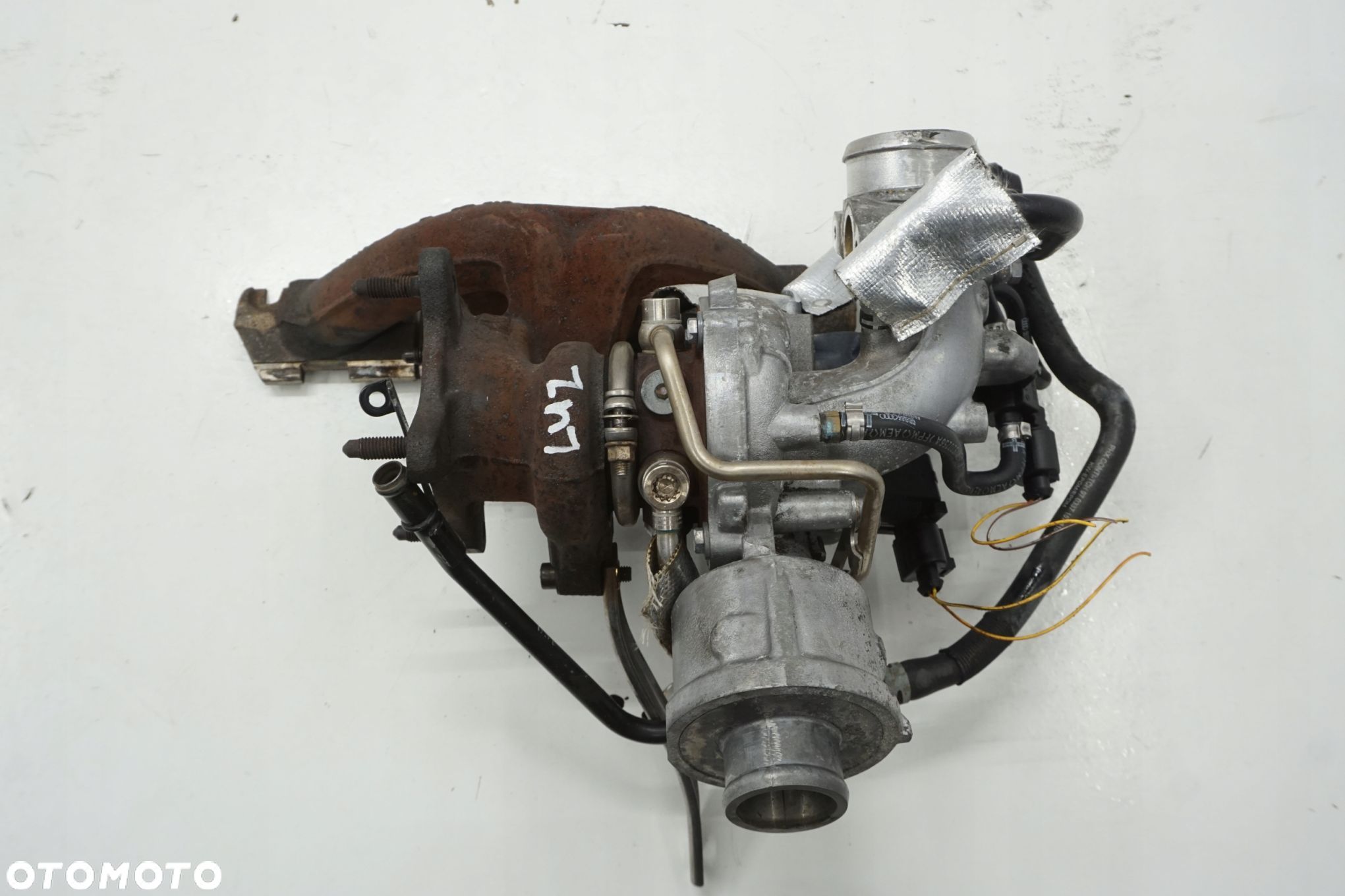 AUDI A4 B8 A5 8T TURBOSPRĘŻARKA 1.8TFSI 06H145701L - 1