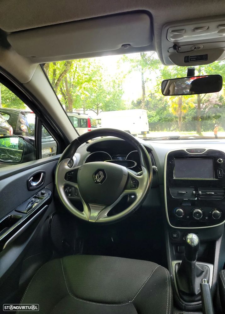 Renault Clio 1.5 dCi Dynamique S - 6