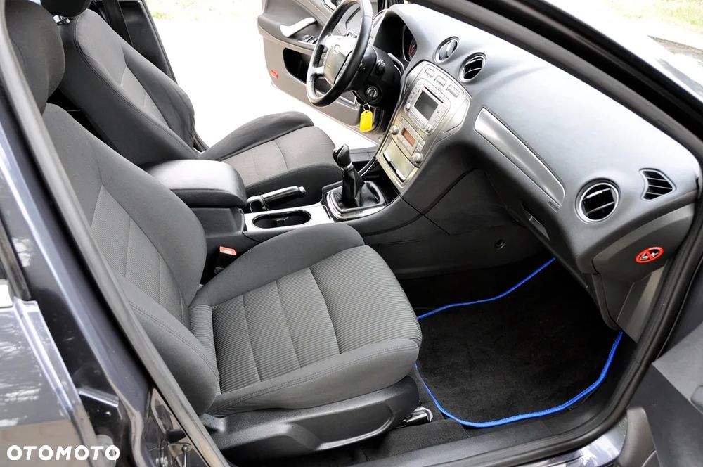 Ford Mondeo 2.0 Titanium - 11