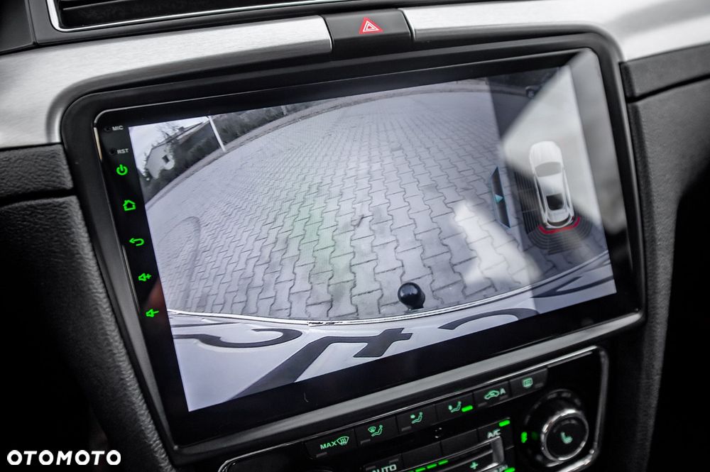 Skoda Superb 2.0 TDI Green tec 4x4 DSG L&K - 30