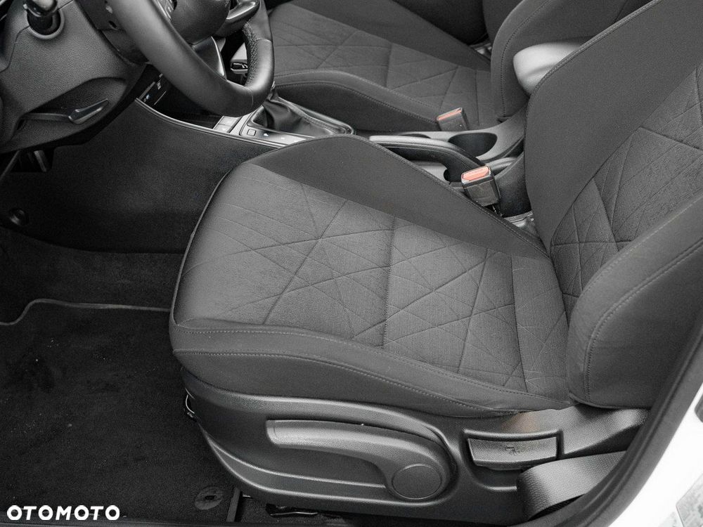 Hyundai Bayon 1.0 T-GDI Executive DCT - 13