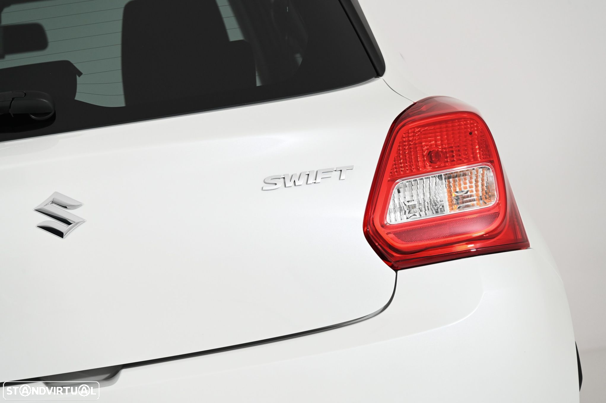 Suzuki Swift 1.2 VVT GLE - 12
