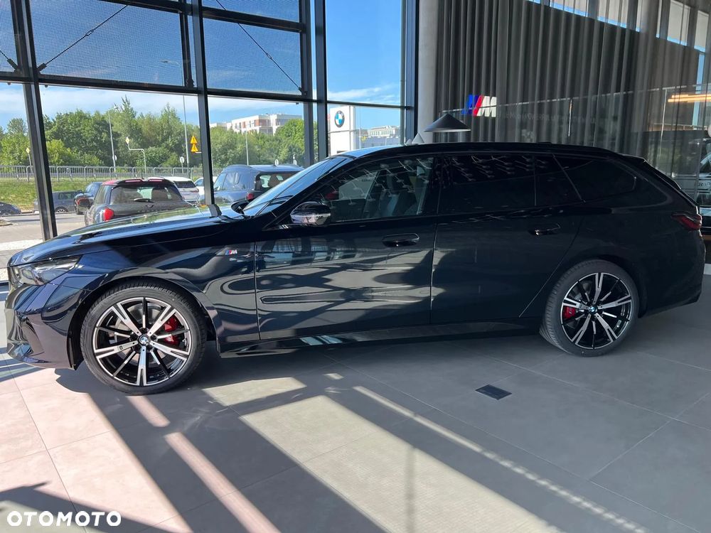 BMW Seria 5 520i mHEV - 4