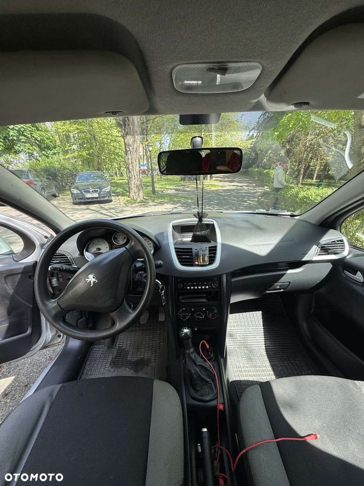 Peugeot 207 1.4 HDi Trendy - 6