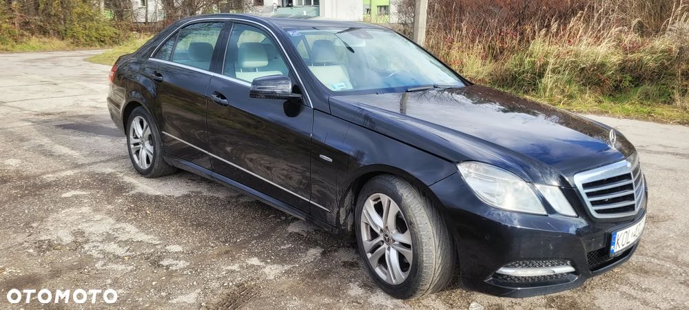 Mercedes-Benz Klasa E 220 CDI BlueEff Avantgarde - 6