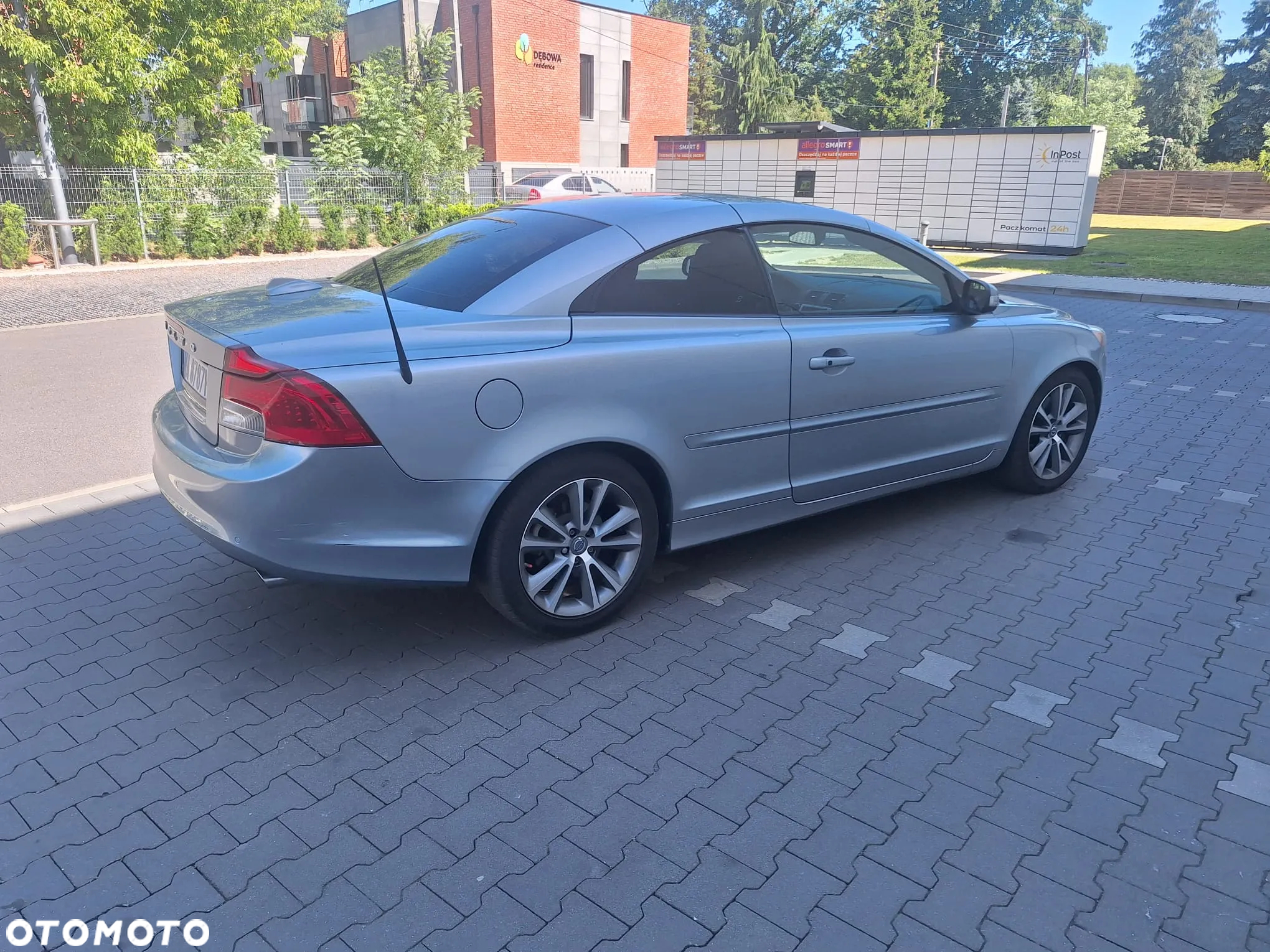 Volvo C70 T5 Momentum - 8