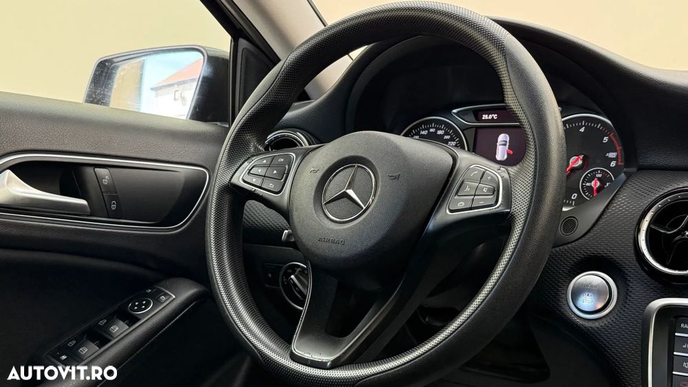 Mercedes-Benz A 160 - 15