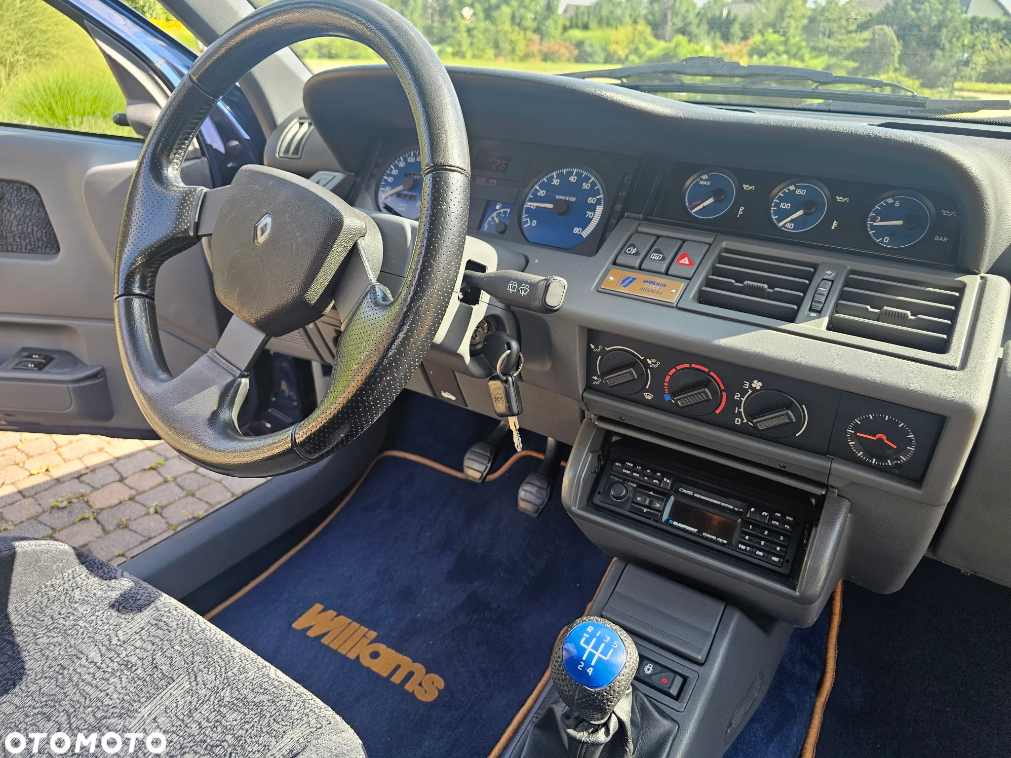 Renault Clio 2.0i Williams - 15