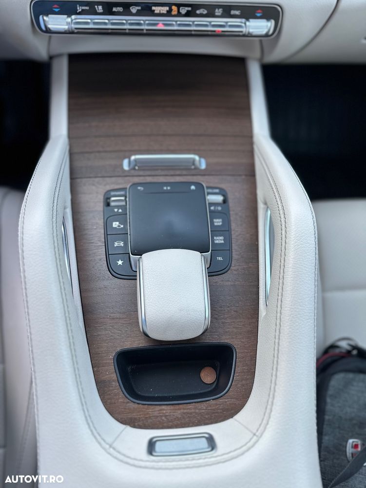 Mercedes-Benz GLE 300 d 4MATIC - 18