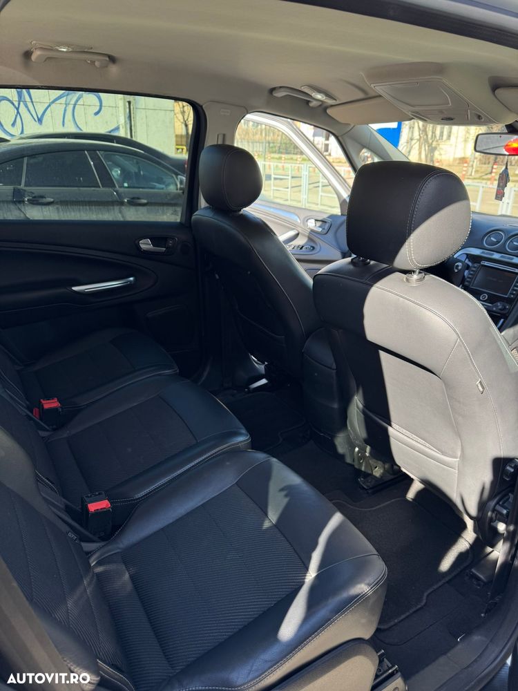 Ford S-Max 2.0 TDCi Powershift Titanium - 10