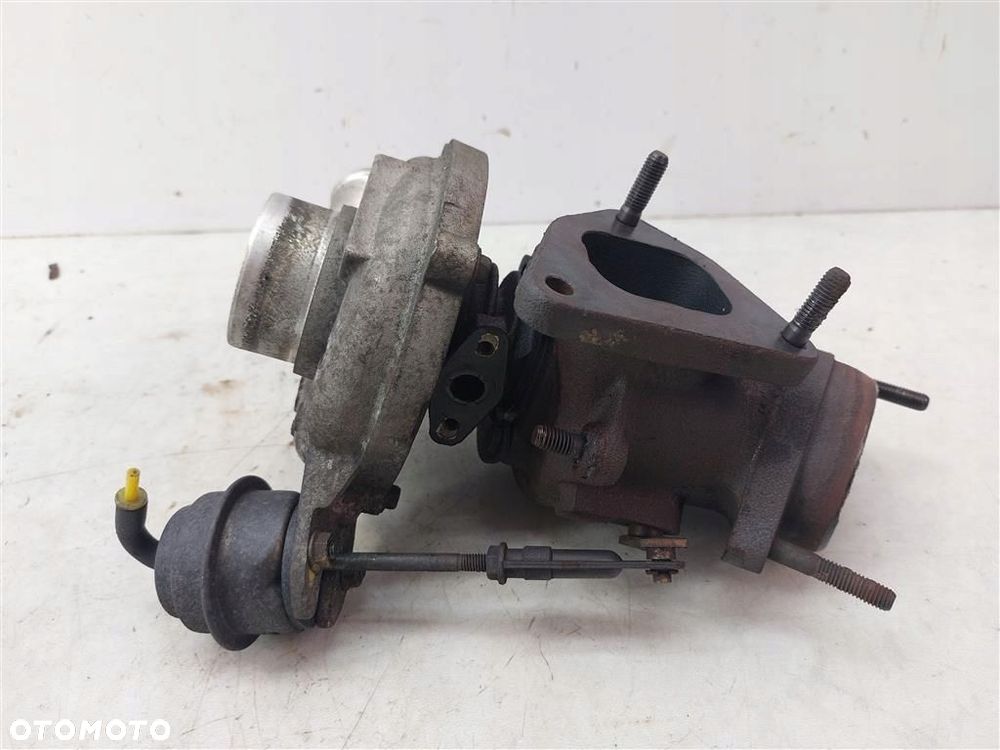 Turbosprężarka turbina Ssang Yong Rexton 2.7 XDI  2001-2006 A6650901080 - 6