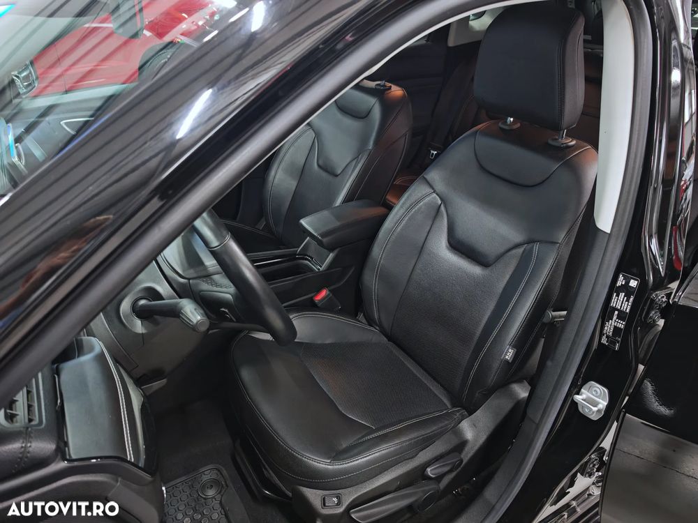 Jeep Compass 1.5 GSE T4 48V e-Hybrid Automatik - 9