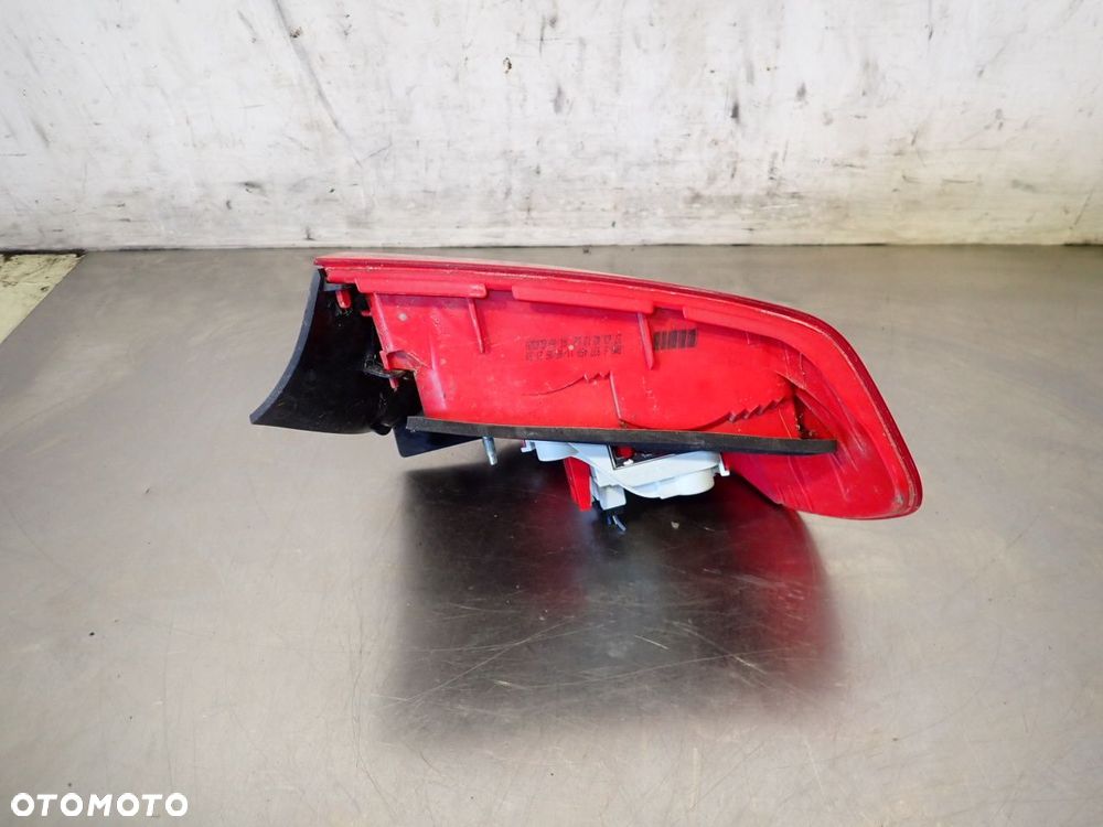 LAMPA PRAWA TYLNA BMW E90 6937458 - 8