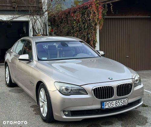 BMW Seria 7 750i xDrive - 1