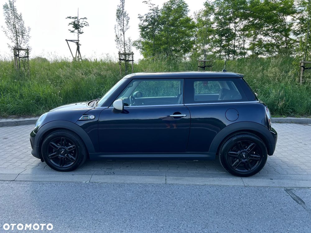 MINI ONE Standard - 7
