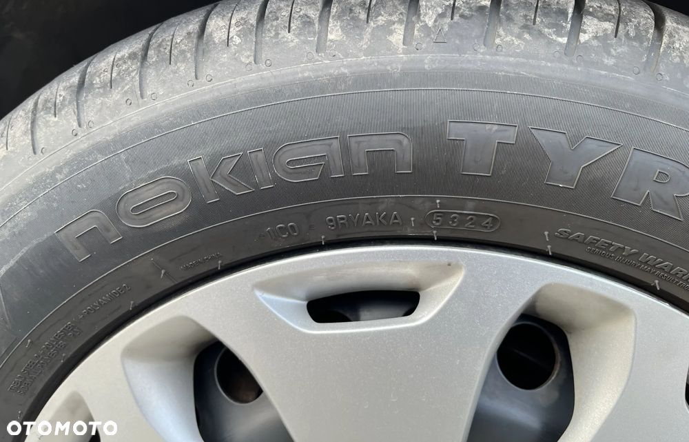 Ford C-MAX - 17