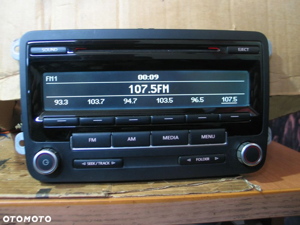 radio radioodtwarzacz Vw Golf Passat Caddy 1K0035164D - 1