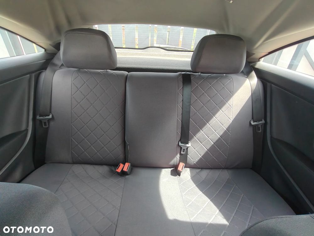 Opel Astra 1.6 Turbo Cosmo - 19