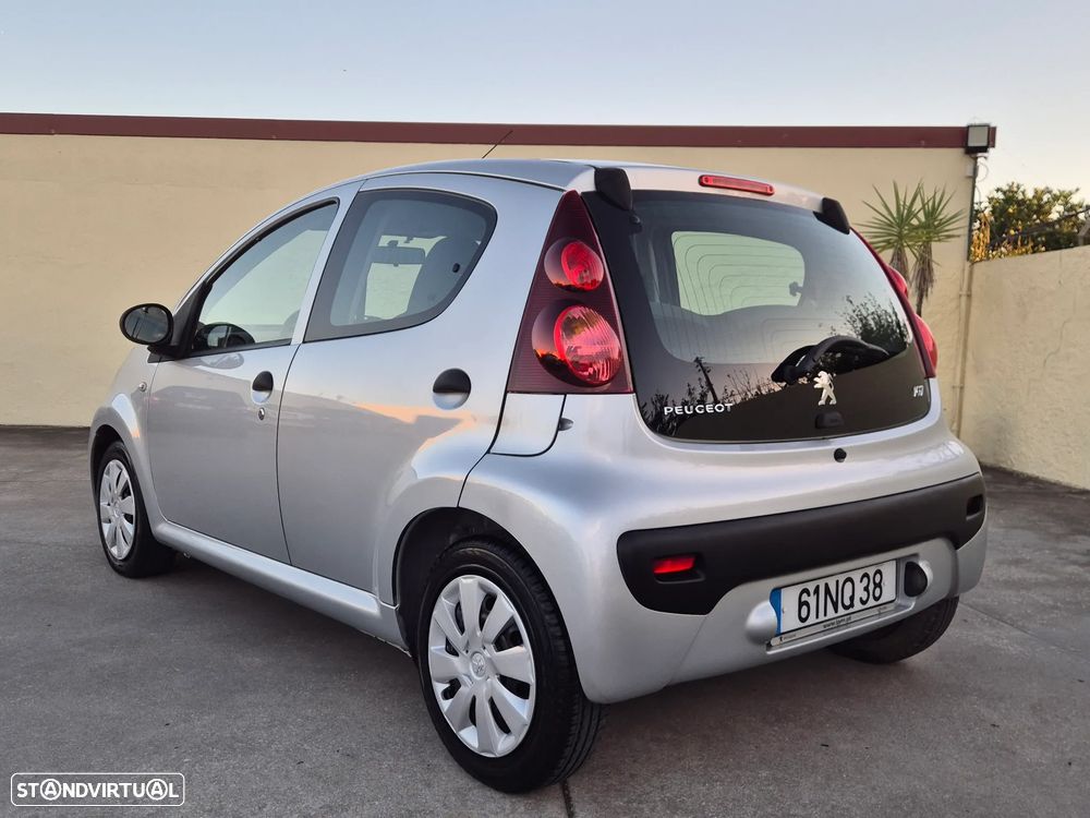 Peugeot 107 1.0 Trendy - 15