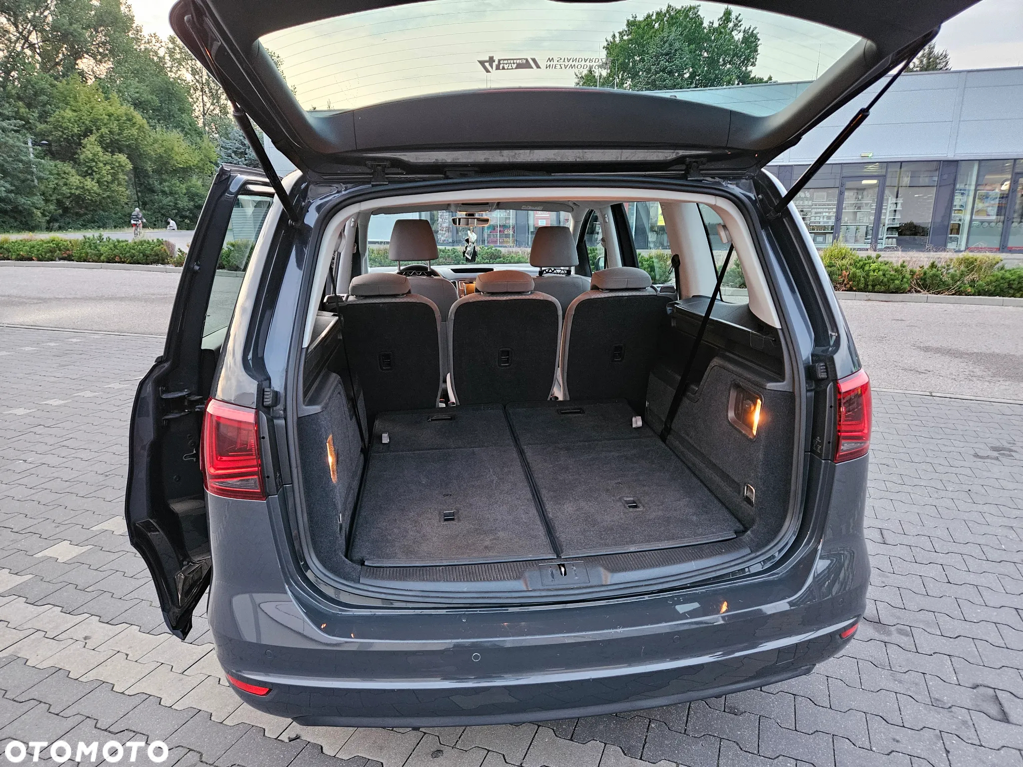 Seat Alhambra 1.4 TSI Reference - 12
