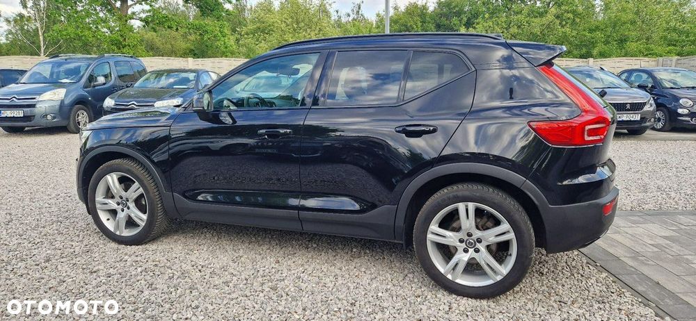 Volvo XC 40 - 5