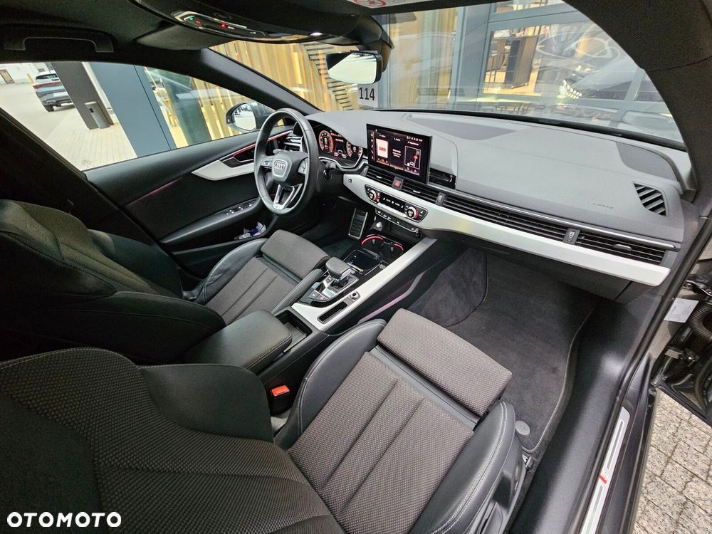 Audi A4 Avant 40 TFSI mHEV S Line S tronic - 37