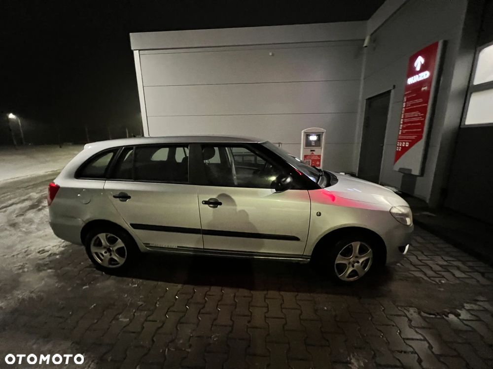 Skoda Fabia 1.6 TDI DPF STYLE EDITION - 13