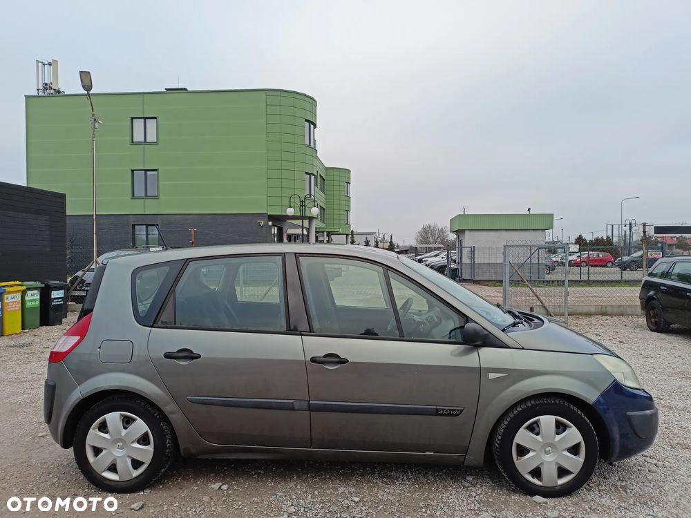 Renault Scenic - 5