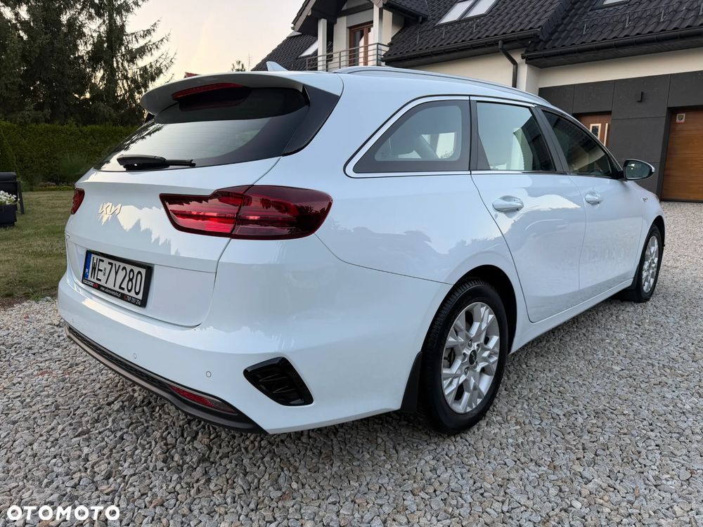 Kia Ceed 1.5 T-GDI M - 3