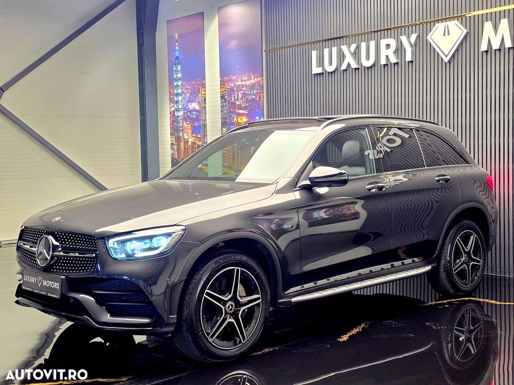 Mercedes-Benz GLC 300 de 4Matic 9G-TRONIC AMG Line Plus - 3