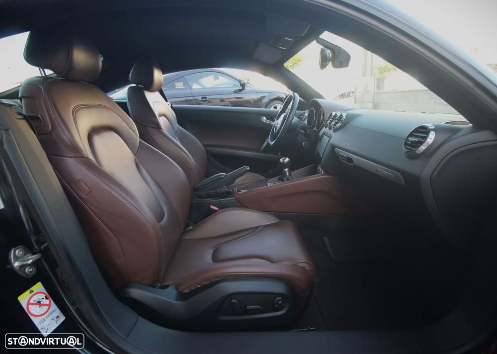 Audi TT Coupé 2.0 TDI quattro - 27