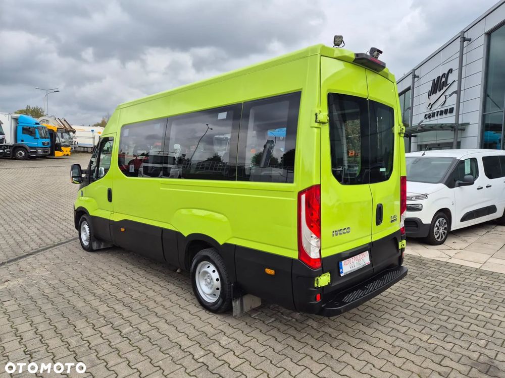 Iveco Daily 35S120 Hi-Matic / MIKROBUS / AUTOBUS / 10 MIEJSC / OD PIERWSZEGO WŁ. / STAN DOBRY / WEBASTO / KLIMATYZACJA - 11