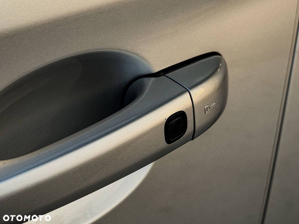 Volvo XC 60 T5 Momentum - 32