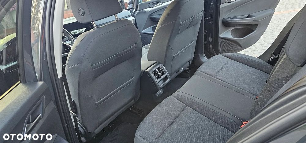 Volkswagen Golf 2.0 TDI SCR Life - 19