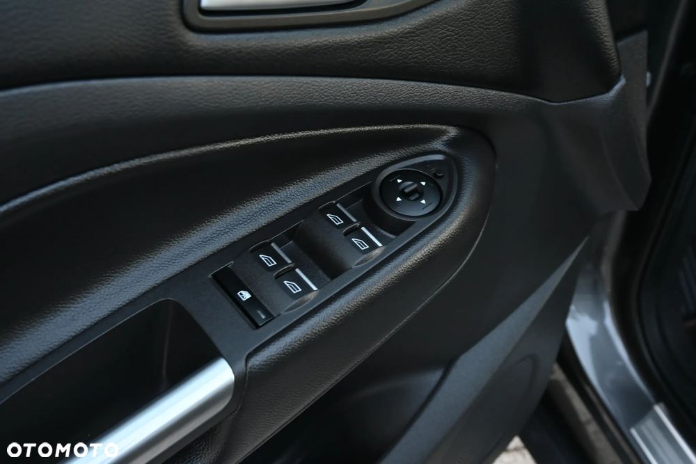 Ford Kuga 1.5 EcoBoost 4x4 ST-Line - 39