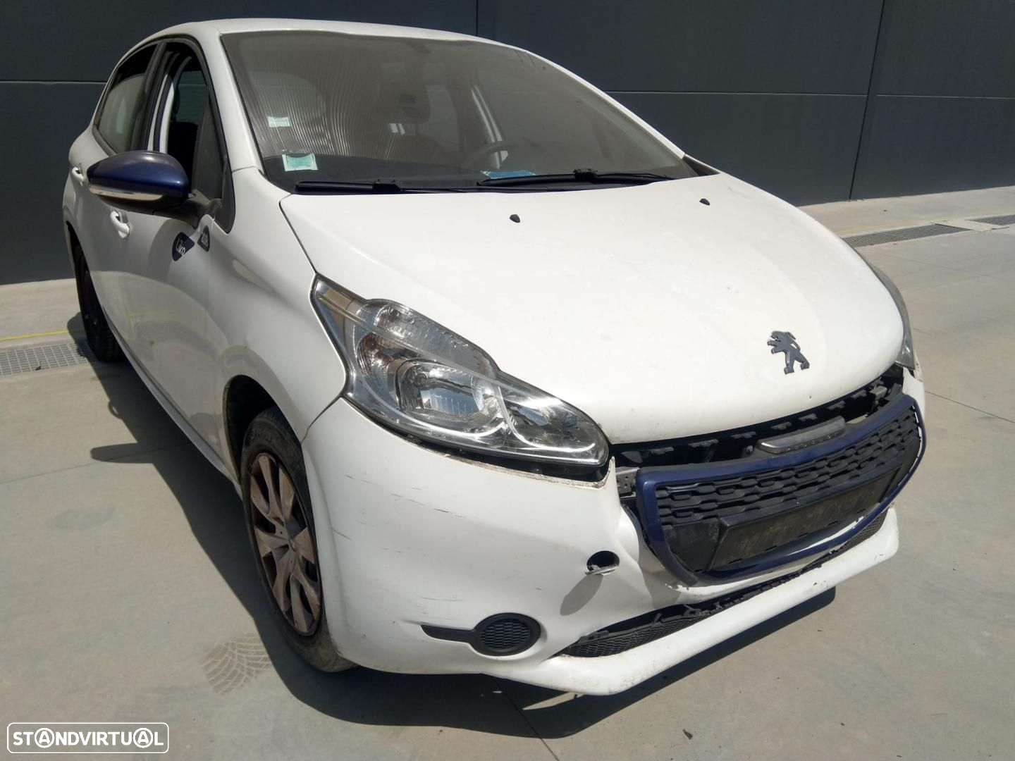 Peugeot 208 I 1.0VTi 68cv - 2015 - Para Peças - 3