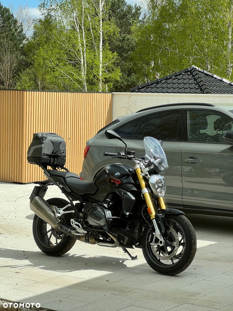 BMW R - 1