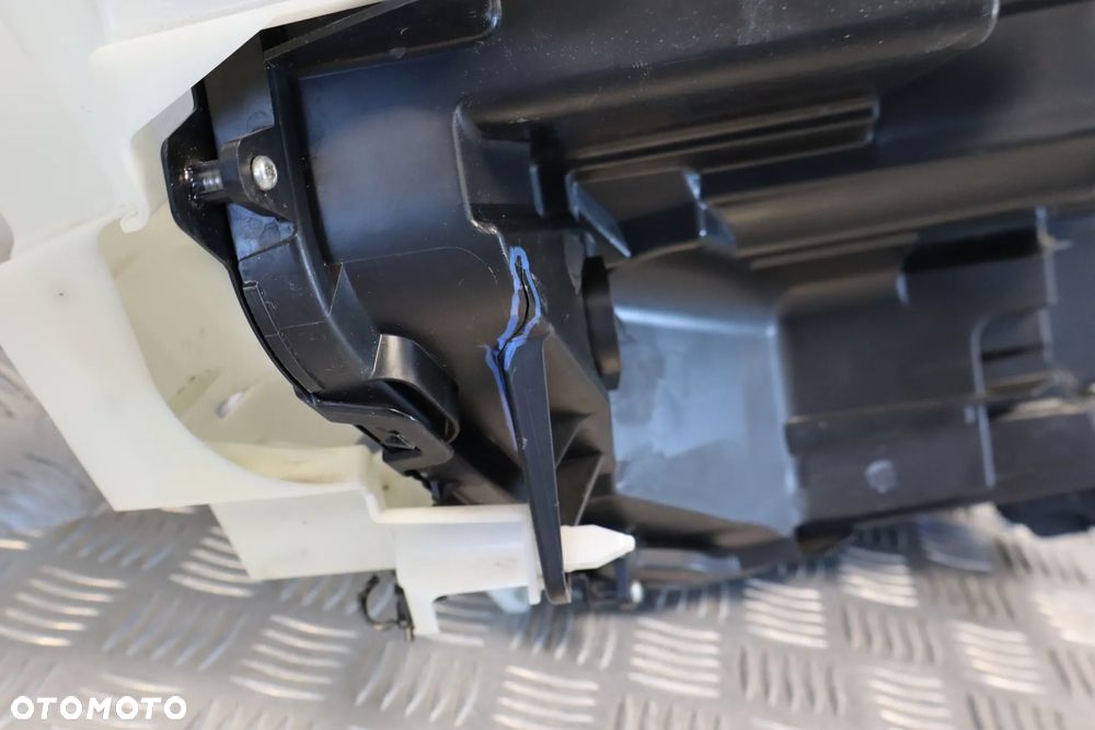 LAMPA PRZEDNIA PRZÓD PRAWA MITSUBISHI ECLIPSE CROSS LIFT FULL LED 2020- - 12