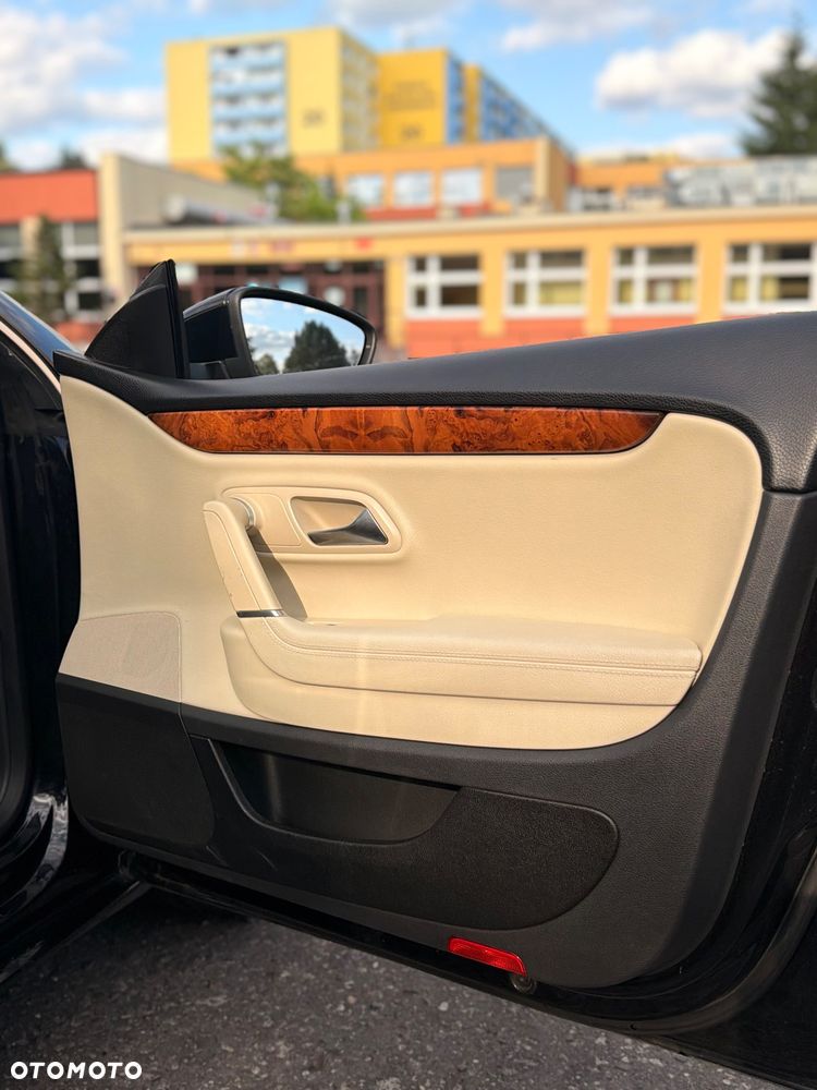 Volkswagen Passat CC 2.0 TDI DPF DSG - 31